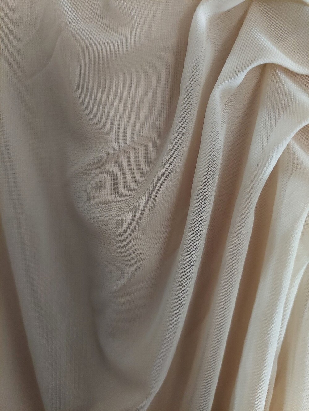 Ivory Formal Gown - Picture 7 of 8